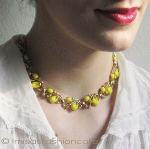 （画像用） Trifari　トリファリ　 　フローラル ネックレス