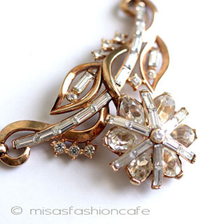 （画像用） Ｔｒｉｆａｒｉ　 トリファリ お花　ネックレス