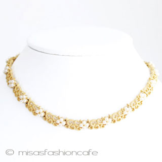 （画像用） Ｔｒｉｆａｒｉ　 トリファリ パール小花ネックレス