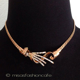 （画像用） Ｔｒｉｆａｒｉ　 トリファリ クリスタル　ネックレス