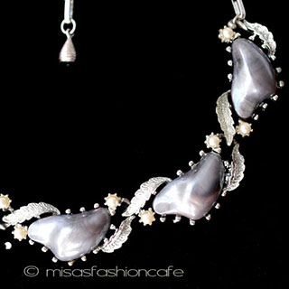 （画像用） ＣＯＲＯ　ネックレス バロックパール　銀葉