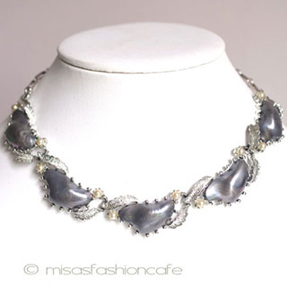 （画像用） ＣＯＲＯ　ネックレス バロックパール　銀葉