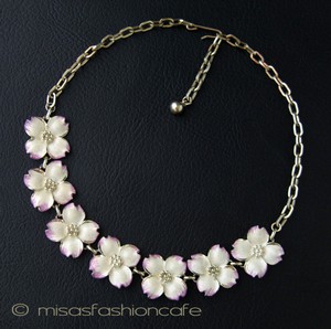 （画像用） ハナミズキ の花 ネックレス