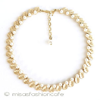 （画像用） Ｔｒｉｆａｒｉ　 トリファリ パール金葉ネックレス