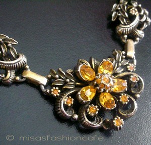 （画像用） Coro　お花ネックレス