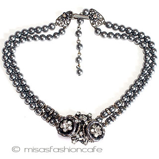 （画像用） Robert・DeMario初期　 パールの花ネックレス