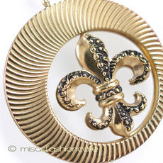 （画像用） Winard 12Kgf 刻印 fleur-de-lisネックレス