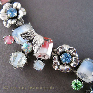 （画像用） Coro コロ　ネックレス お花装飾 ギブレグラス