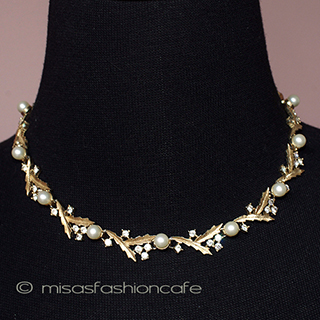 （画像用） Trifari　 トリファリ ヒイラギ　ネックレス