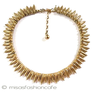 （画像用） Trifari　 トリファリ 金葉　ネックレス