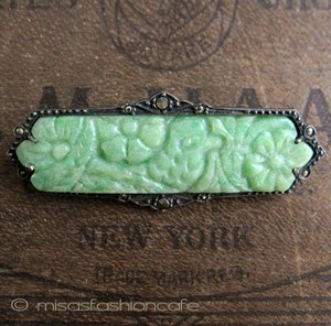 （画像用） 天然石　銀製 鳥と花　ブローチ