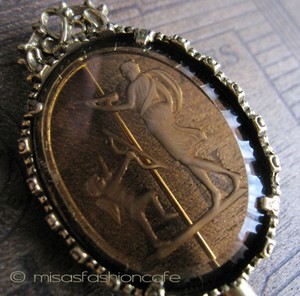 （画像用） 天使のカメオ　ブローチ