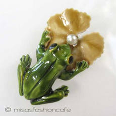 （画像用） Original By Robert 蛙カエル　ブローチ