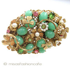 （画像用） Coroコロ お花畑ブローチ