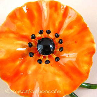 （画像用） Original By Robert　 ポピーの花ブローチ