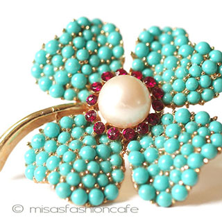 （画像用） クラウン　トリファリ ＴＲＩＦＡＲＩ四葉ブローチ