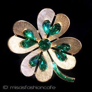 （画像用） Ｔｒｉｆａｒｉ　 トリファリ クローバー　ブローチ