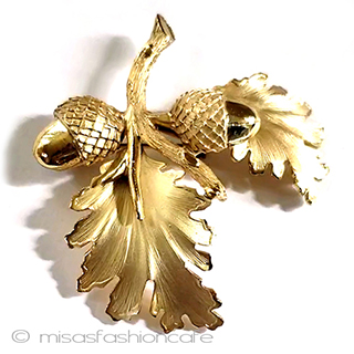 （画像用） ヴィンテージアクセサリー どんぐり　ブローチ