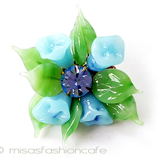 （画像用） ヴィンテージアクセサリー Regency　ガラスのお花