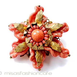 （画像用） ミリアムハスケル刻印 コーラルガラスのお花