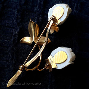 （画像用） 象牙アイボリー14Kgf ローズの花　ブローチ