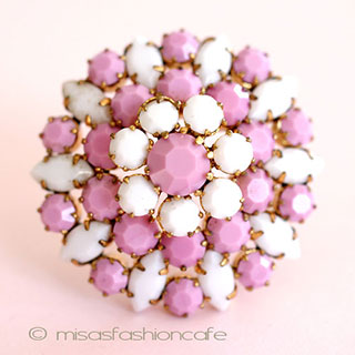 （画像用） Austriaオーストリア製 ピンク＆ミルクガラス