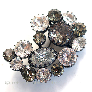 （画像用） Ａｕｓｔｒｉａオーストリア製 クリスタル　ブローチ