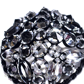 （画像用） クリスタルドーム　ブローチ