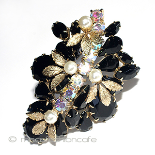 （画像用） Julianaリーフブローチ