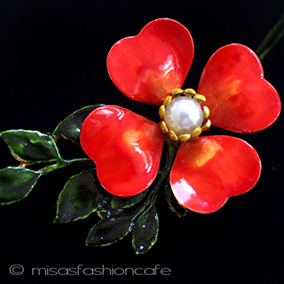 （画像用） Original by Robert刻印 ハナミズキ　ブローチ