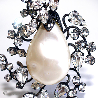 （画像用） Ｖｅｎｄｏｍｅ　ヴァンドーム バロックパール　ブローチ