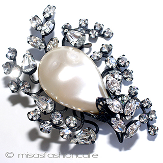 （画像用） Ｖｅｎｄｏｍｅ　ヴァンドーム バロックパール　ブローチ