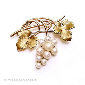 （画像用） 真珠の葡萄&14Kgfの葉 Krementz刻印ブローチ