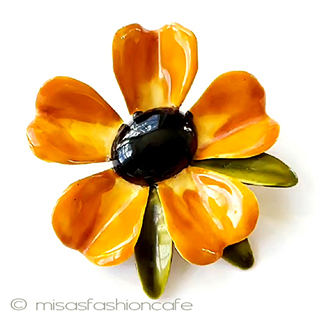 （画像用） ヴィンテージジュエリー Robert　お花ブローチ