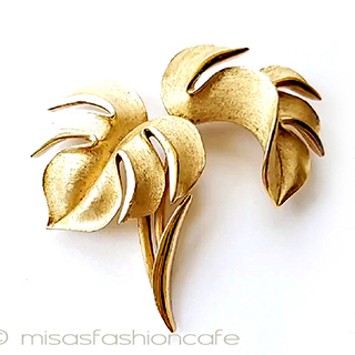 （画像用） ヴィンテージジュエリー トリファリ　１９６５年