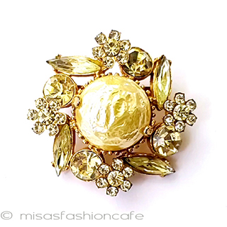 （画像用） ヴィンテージジュエリー バロックパール花ブローチ