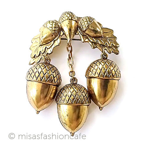 （画像用） アンティークジュエリー ドングリ団栗ブローチ