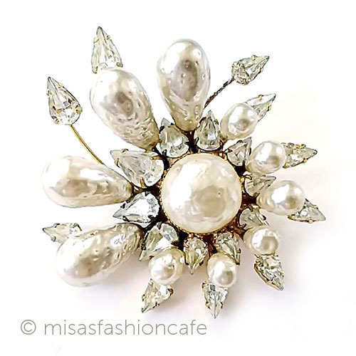 （画像用） バロックパール　ブローチ ラインストーン・スター