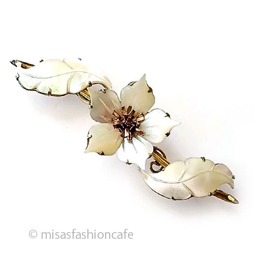 （画像用） 12K gf　Sterling 銀製 マザーオブパールのお花