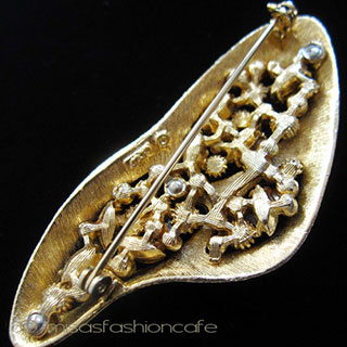 （画像用） Coro ジュエル ブローチ