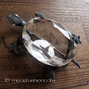 （画像用） カメ亀 ブローチ