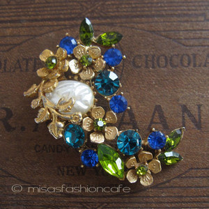 （画像用） バロックパール＆RS　 フラワーブーケ ブローチ