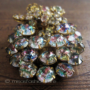 （画像用） アイリス ガラス 花ブローチ