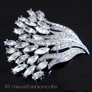 （画像用） クラウントリファリ Trifari ブローチ