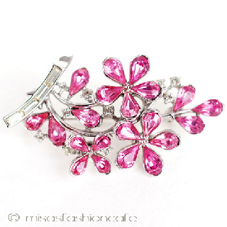 （画像用） クラウン トリファリ ＴＲＩＦＡＲＩ　花ブローチ