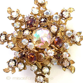 （画像用） DeMario NY　花ブローチ