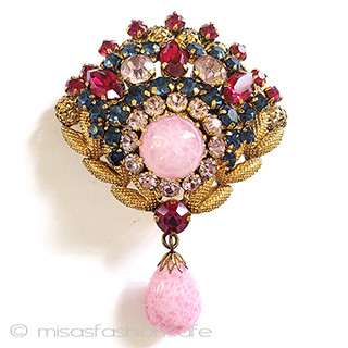 （画像用） Ａｕｓｔｒｉａオーストリア製 クリスタルガラス　ブローチ