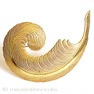 （画像用） ミリアムハスケル フェザー金羽ブローチ