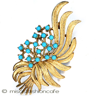 （画像用） Trifari　 トリファリ ターコイズの花ブローチ