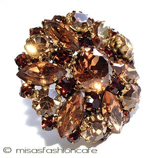 （画像用） オーストリア製ブローチ クリスタル・フラワー